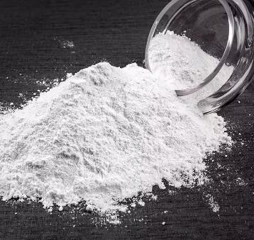 Hochtemperaturfeuerfeste Magnesiumziegel Ausgezeichnete Schlackbeständigkeit Sinter Magnesieziegel für Stahlöfenverkleidung