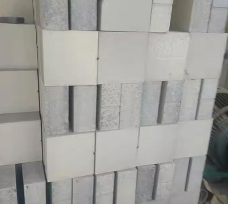 Hohe Temperatur- und Verschleißbeständigkeit Phosphate Hohe Aluminiumziegel für Zement-Rotationsöfen