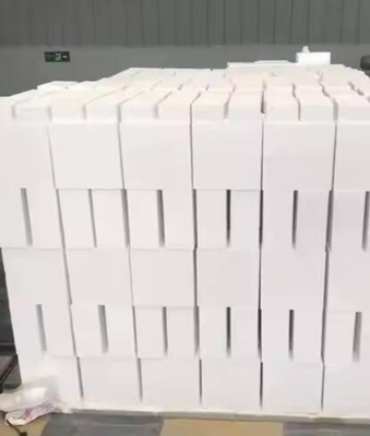 Aluminiumblase feuerfeste Ziegel 1800C Aluminium Hohlkugel Isolierziegel für Keramiköfen