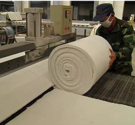 Hochtemperaturisolierende Keramikfaserwolle kundenspezifische Produkte aus Aluminium-Silicat-Keramikfasern