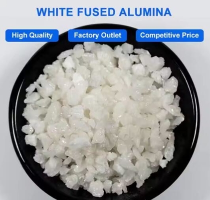 Umweltschonendes, reines weißes, geschmolzenes Aluminiumoxid WFA 99% Aluminiumoxid Korund mit Siliziumkarbidpulver