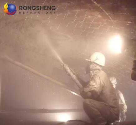 Schießfläche Feuerfeste Schussmaterialien Tundisch Sprühbeschichtung Schussmischung Magnesium-basierte Feuerfeste Reparaturmasse Für Ofen