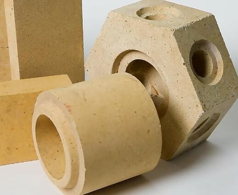 High Alumina Steine Drei-Stücke Feuerfeste Steine dünn für hohte Temperatur-Ofen Mauerwerk